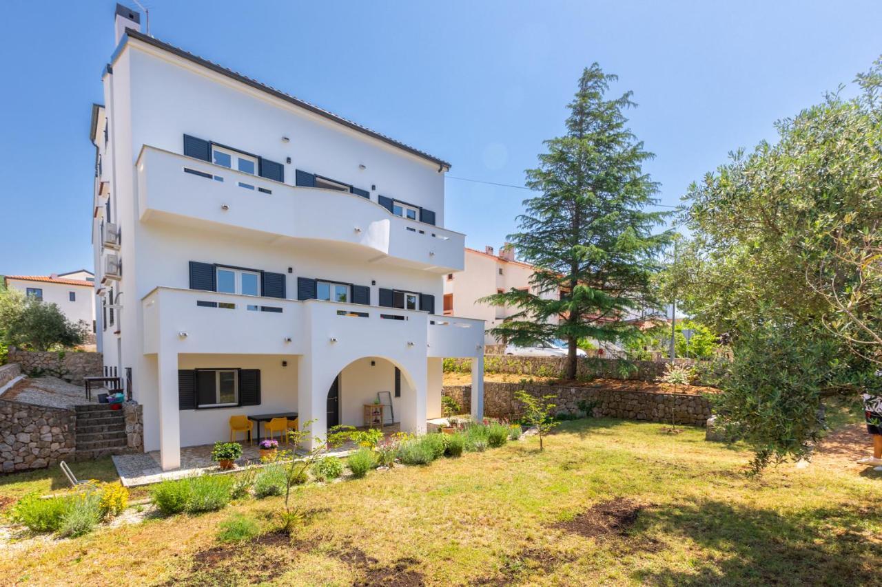 Apartments Cukar Punat Esterno foto